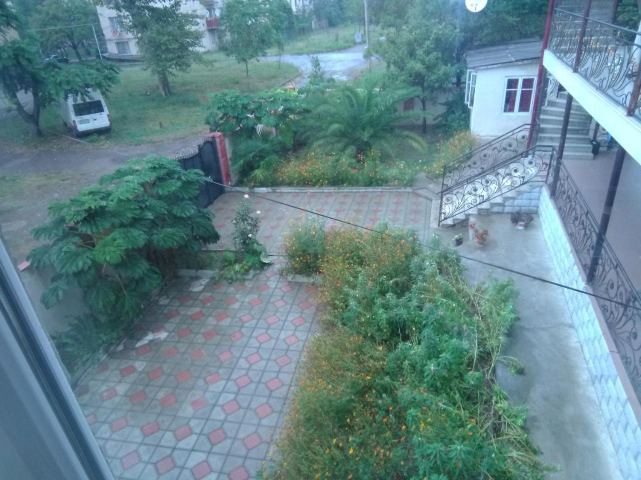 Irina Hotel Tskaltubo Exterior foto